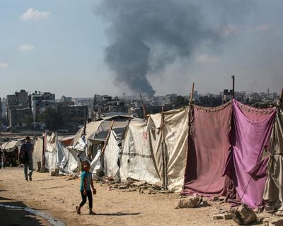 Indirect talks over Gaza ceasefire continue as Netanyahu arrives in Washington