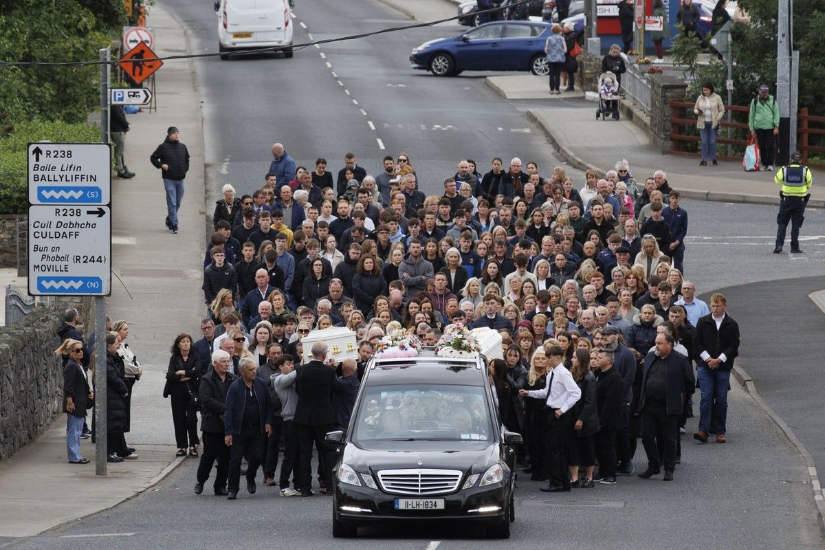 Deaths of mother and daughter in road crash an…