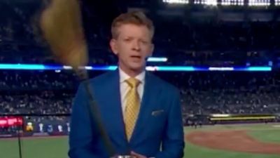 Yankees, Blue Jays Announcers Make Nice After Broom-Fueled Drama