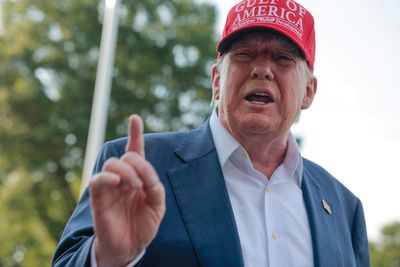 Trump plans to delay tariff start to August 1 as he announces 25% levy for Japan and South Korea