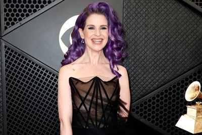 Kelly Osbourne shocked as boyfriend proposes at Black Sabbath show