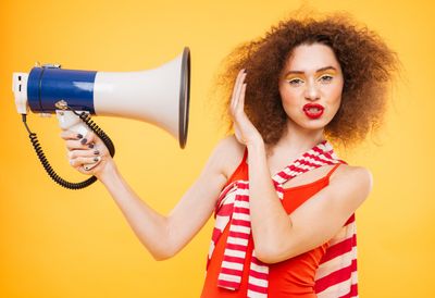 10 Things You Used to Do in Public That Are Now Considered Rude