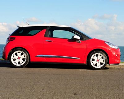 I found out by chance my Citroen DS3 has a ‘stop drive’ recall over airbag