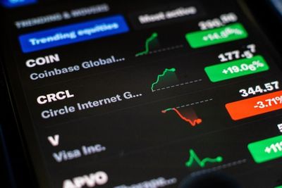 Circle Shares Surge 92% Since NYSE Debut — Cathie Wood Highlights Ark's Successful Take On Stablecoin Issuer's IPO
