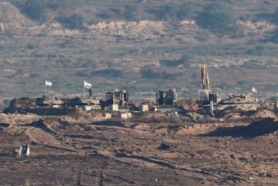 Five Israeli soldiers killed in Gaza as pressure mounts for ceasefire