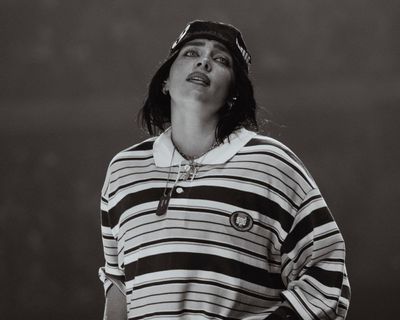 Billie Eilish review – pop’s sharpest commentator plays with fame’s power dynamics