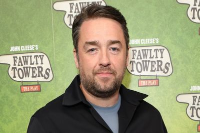 'Pay for the damage': Jason Manford calls out driver in local Facebook group after they hit his car