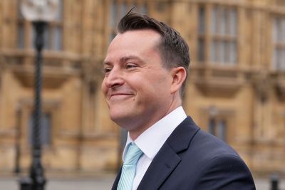 Suspended Reform MP James McMurdock quits party after Covid loan questions