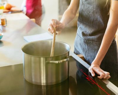 Australians could cut power bills by 90% if they made their homes more energy efficient, report finds