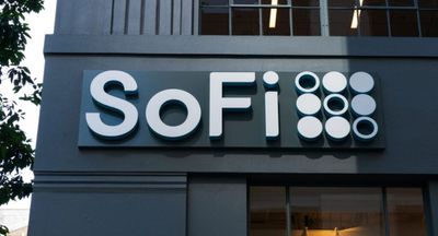 SoFi Technologies Stock Soars To 52-Week Highs: What's Behind The Move?