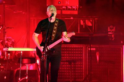 Neighbours at war over Pink Floyd guitarist’s garden shed