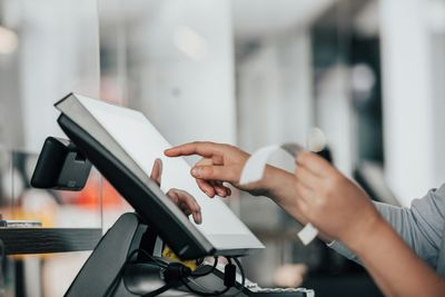 The Quiet Rise of Stablecoin: Are You Ready to Shop and Bank Differently?