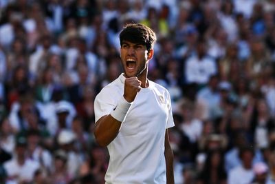 Carlos Alcaraz enters peak brutality mode in swiping aside Cameron Norrie at Wimbledon