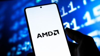 AMD Stock Moves Higher Despite U.S. Chip Export Crackdown, Trump Tariff Escalation