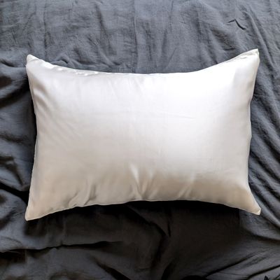 I tested one of Amazon's bestselling products to see if you can buy luxury bedding online. The answer is yes... and no