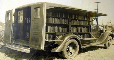 Before Amazon, We Had Bookmobiles: 72 Rare Photos Of Libraries-On-Wheels