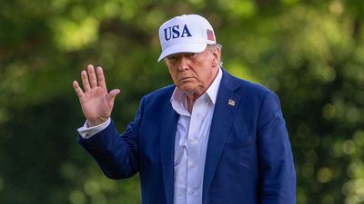 Trump’s chaotic Ukraine weapons flip-flop undermines his own peace deal ambitions