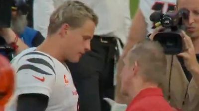Mics Caught Chiefs DC Giving Joe Burrow Big Compliment After Bengals Matchup Last Season