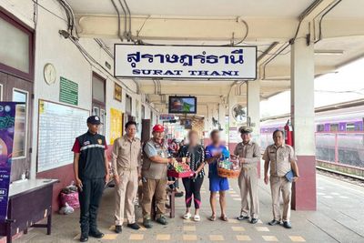 Waiting passenger beaten up by railway station guards