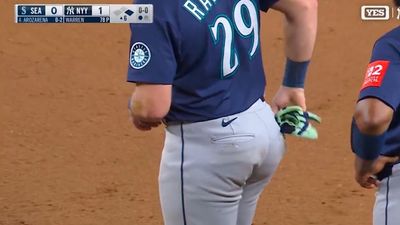 Yankees Broadcast Has Explicit Discussion About Cal Raleigh's 'Big Dumper' Nickname