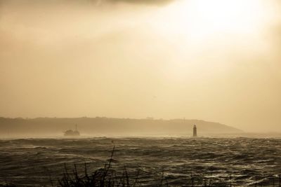 Sewage spills and sea winds may send microplastics into coastal cities – study