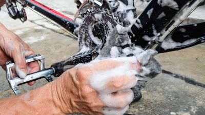 I used to run a custom paint shop – harsh bike cleaners will ruin your paint and eat your parts, but Fenwick's is strong yet gentle. This deal is unmissable.