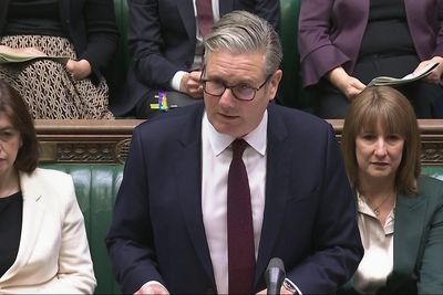 Starmer declines to rule out wealth tax as Badenoch brands him ‘weak’