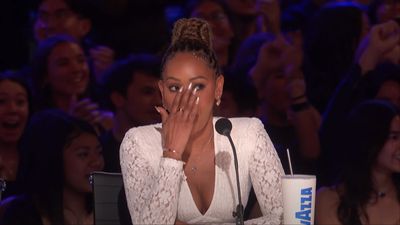 AGT's Crossbow-Wielding Competitor Took A Risky Shot At Simon Cowell, And Mel B Had The Best Reaction To The Close Call