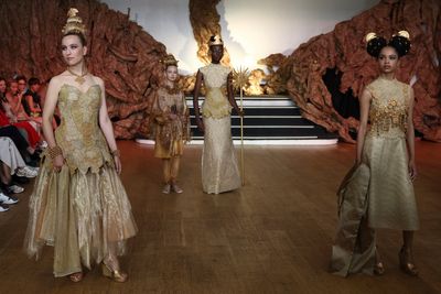 Franck Sorbier fuses Andean splendor with Parisian pageantry on couture runway