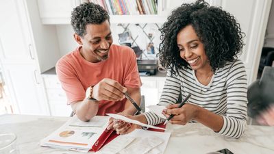 7 Ways You Can Net $1,000 or More With Just What Is in Your Wallet