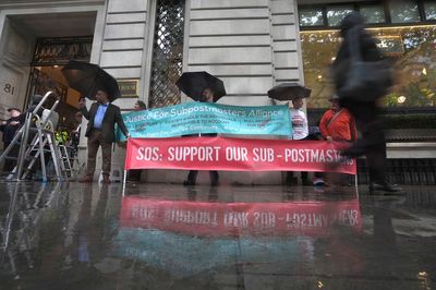 Government urges Fujitsu to pay compensation to victims of Post Office scandal