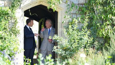Macron calls for UK-France AI alliance to catch up with US and China