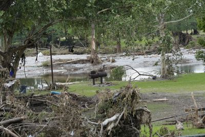 As Texas floodwaters recede, lawmakers grapple with emergency preparedness