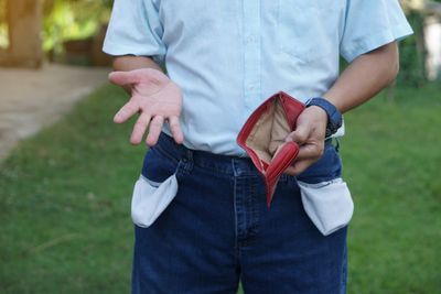 These 5 ‘Free Trials’ Are Draining Your Bank Without Warning