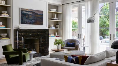 What colors go with light gray? Interior designers share 5 favorite pairings for this cool neutral
