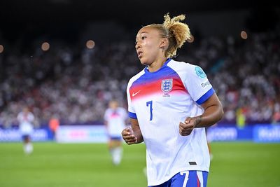 England team news vs the Netherlands: Lauren James starts and Beth Mead benched