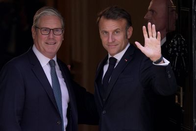 Starmer and Macron to hammer out migrants deal in crunch summit