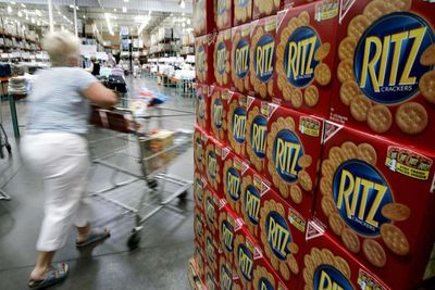 RITZ cracker labeling error poses serious risk to people with peanut allergies
