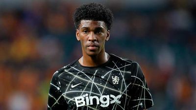 Chelsea Receive ‘Inquiry’ From Premier League Rival for Wonderkid Defender