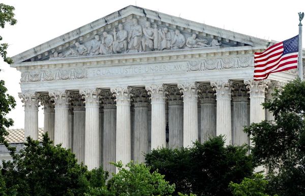 US supreme court blocks Florida from enforcing anti-immigration law