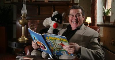 Children's show presenter Glen Michael dies aged 99