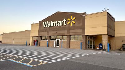 I’m a Shopping Expert: These 4 Items Are the Best Frugal Buys at Walmart