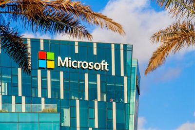 Why Microsoft Keeps Showing Up in Congressional Portfolios