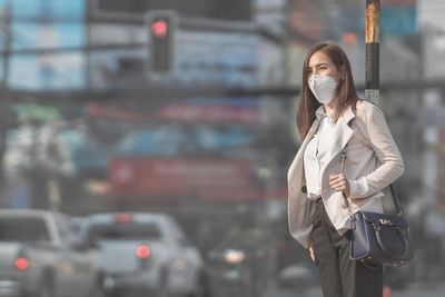 Breathing dirty air could raise the risk of a common brain tumour