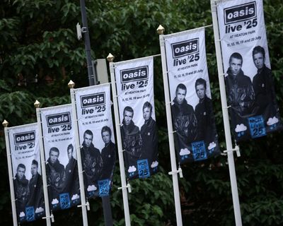 Ticketless Oasis fans warned not to try breaking into Manchester shows