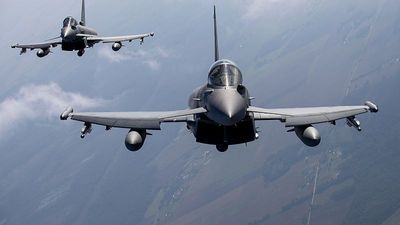 Lithuanian politicians taken to shelters after Belarus airspace violation alarm