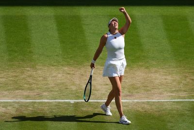 Amanda Anisimova upsets No. 1 Aryna Sabalenka at Wimbledon to reach her first Grand Slam final