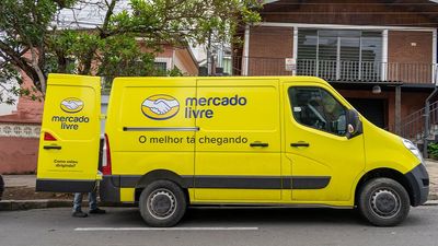 Top-Performing E-Commerce Stock MercadoLibre Falls As Trump Pledges 50% Brazil Tariffs
