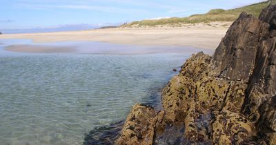 Time Team archaeologists hunt for Viking boat burial on Scottish island