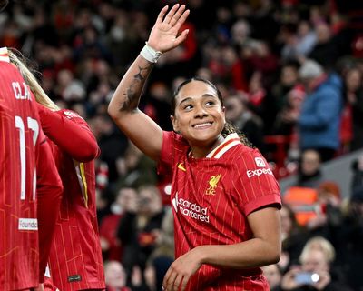 Arsenal to break world-record fee by signing Liverpool’s Olivia Smith for £1m